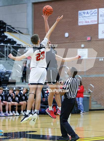 Thumbnail 2 in Tyler Legacy vs. Lovejoy (Forney Winter Classic) photogallery.
