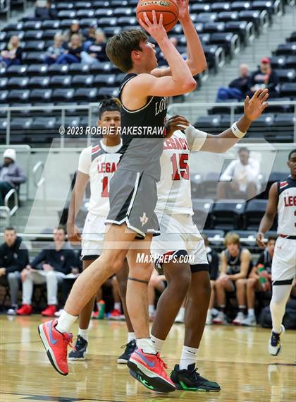 Thumbnail 2 in Tyler Legacy vs. Lovejoy (Forney Winter Classic) photogallery.