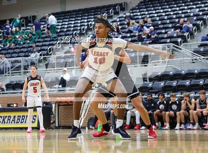 Thumbnail 3 in Tyler Legacy vs. Lovejoy (Forney Winter Classic) photogallery.