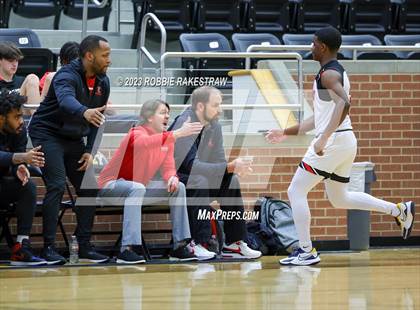 Thumbnail 2 in Tyler Legacy vs. Lovejoy (Forney Winter Classic) photogallery.