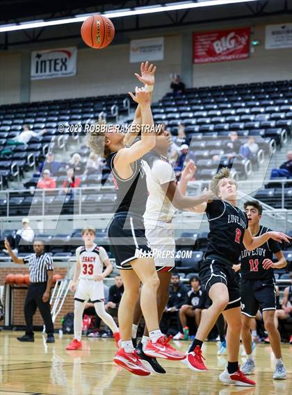 Thumbnail 1 in Tyler Legacy vs. Lovejoy (Forney Winter Classic) photogallery.