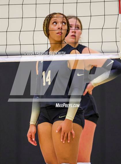 Thumbnail 2 in Whitesboro vs. Commerce (Hwy 75 Volleyfest) photogallery.