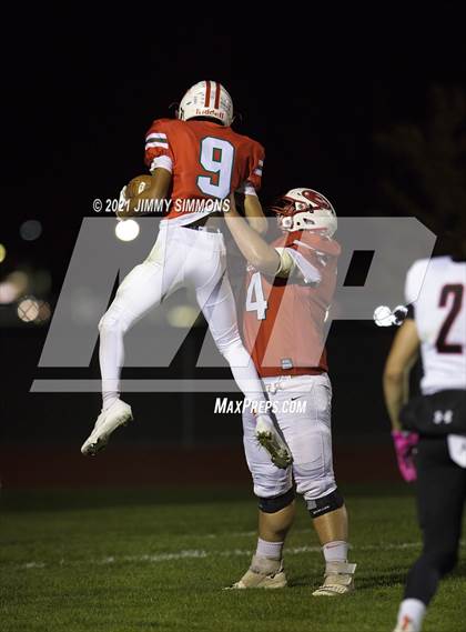 Thumbnail 3 in Highland @ Effingham photogallery.