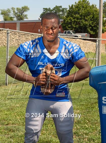 Thumbnail 2 in Raytown (2014 Rivalry Series Photo Shoot) photogallery.