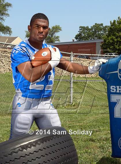 Thumbnail 3 in Raytown (2014 Rivalry Series Photo Shoot) photogallery.