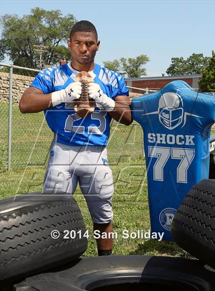 Thumbnail 1 in Raytown (2014 Rivalry Series Photo Shoot) photogallery.