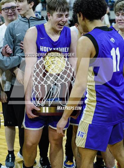 Thumbnail 3 in Resurrection Christian vs Holy Family (CHSAA 4A Final) photogallery.