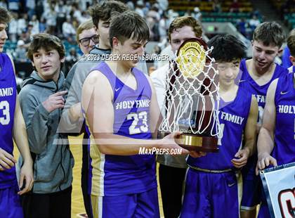Thumbnail 2 in Resurrection Christian vs Holy Family (CHSAA 4A Final) photogallery.