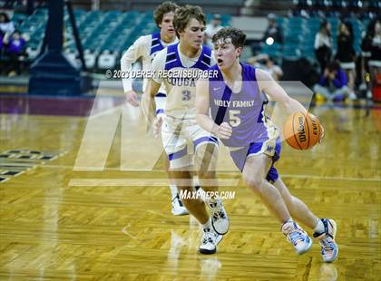 Thumbnail 1 in Resurrection Christian vs Holy Family (CHSAA 4A Final) photogallery.