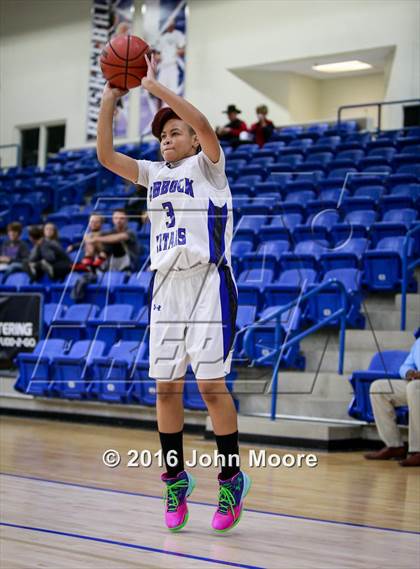 Thumbnail 2 in Lubbock Christian @ Lubbock Titans photogallery.