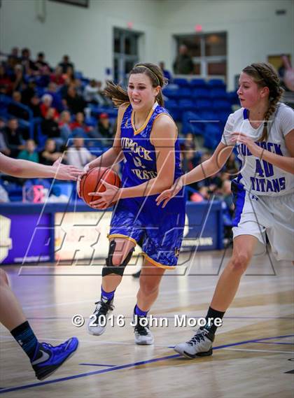 Thumbnail 1 in Lubbock Christian @ Lubbock Titans photogallery.