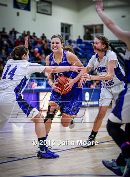 Thumbnail 2 in Lubbock Christian @ Lubbock Titans photogallery.