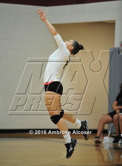Thumbnail 1 in Kempner vs. Mayde Creek (NIKE Invitational Tournament) photogallery.