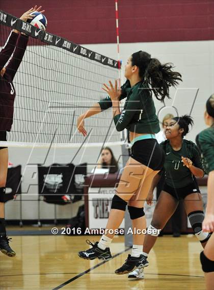 Thumbnail 3 in Kempner vs. Mayde Creek (NIKE Invitational Tournament) photogallery.