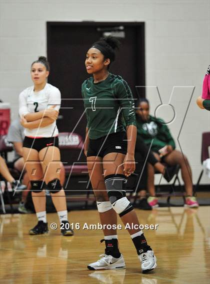 Thumbnail 3 in Kempner vs. Mayde Creek (NIKE Invitational Tournament) photogallery.