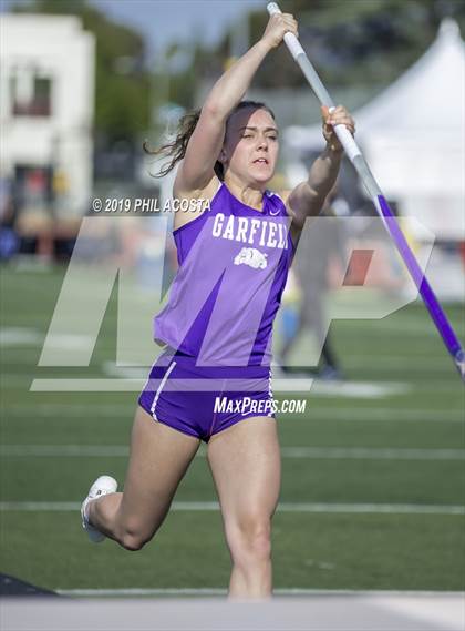 Thumbnail 2 in Arcadia Invitational photogallery.