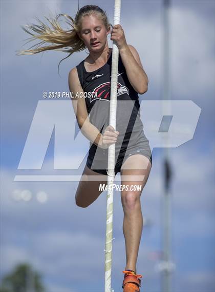 Thumbnail 2 in Arcadia Invitational photogallery.