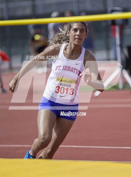 Thumbnail 1 in Arcadia Invitational photogallery.