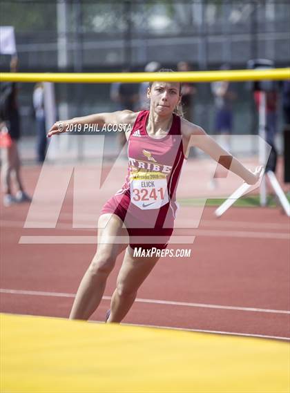 Thumbnail 1 in Arcadia Invitational photogallery.