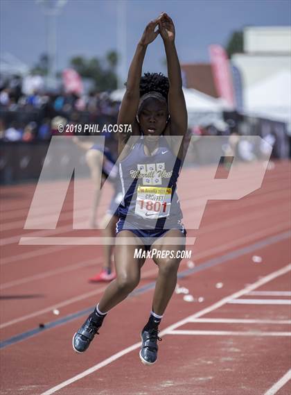 Thumbnail 2 in Arcadia Invitational photogallery.