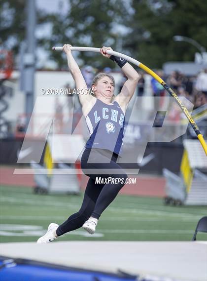 Thumbnail 3 in Arcadia Invitational photogallery.
