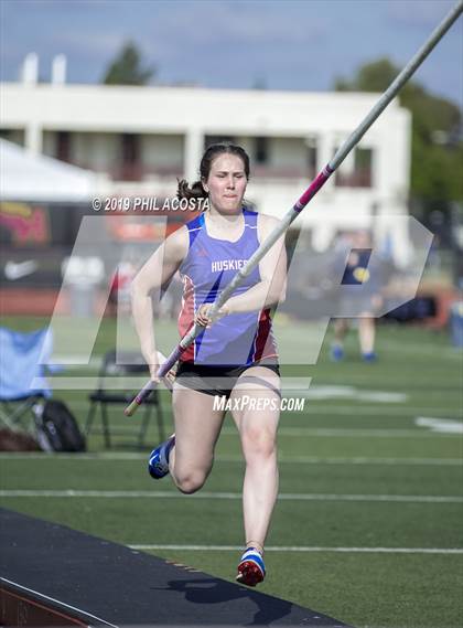 Thumbnail 3 in Arcadia Invitational photogallery.