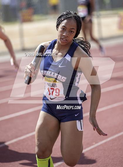 Thumbnail 3 in Arcadia Invitational photogallery.