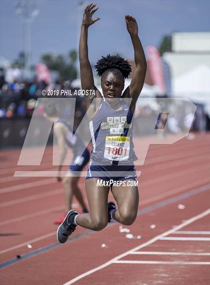 Thumbnail 1 in Arcadia Invitational photogallery.