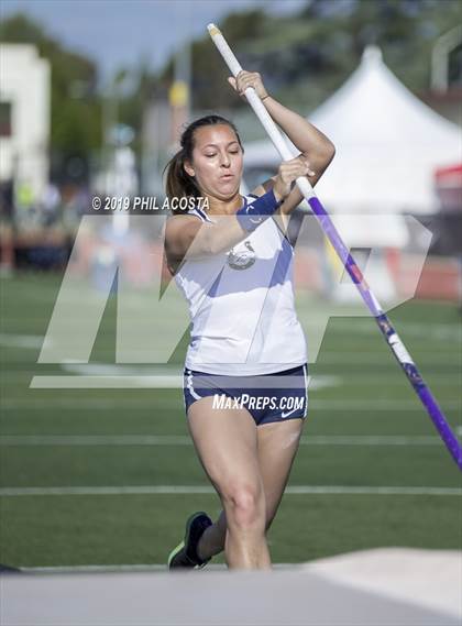 Thumbnail 2 in Arcadia Invitational photogallery.