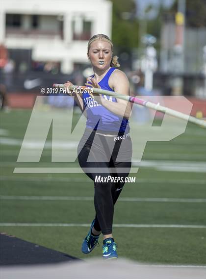 Thumbnail 3 in Arcadia Invitational photogallery.