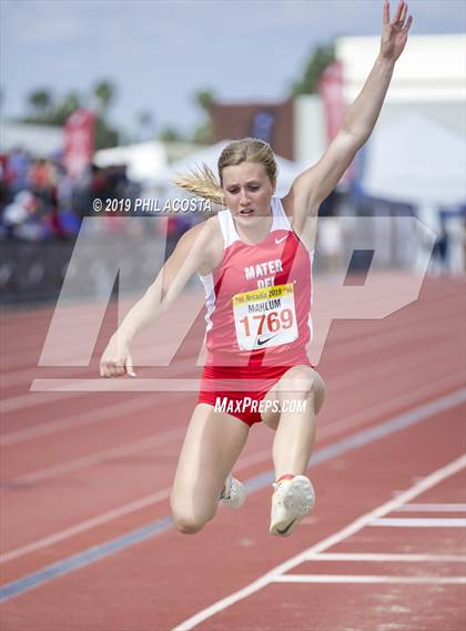 Thumbnail 1 in Arcadia Invitational photogallery.