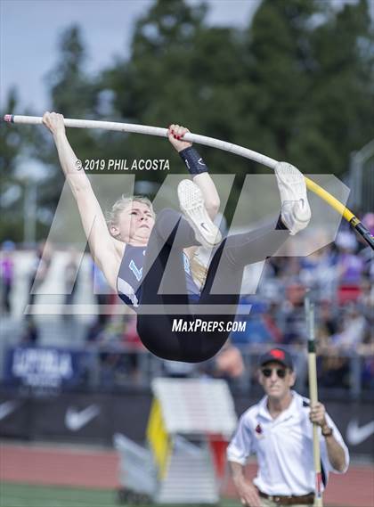 Thumbnail 2 in Arcadia Invitational photogallery.
