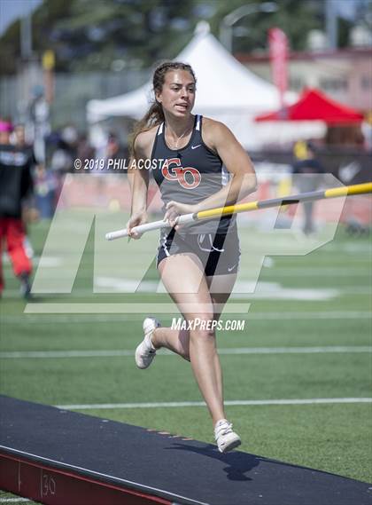 Thumbnail 2 in Arcadia Invitational photogallery.
