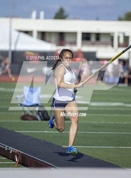 Thumbnail 1 in Arcadia Invitational photogallery.