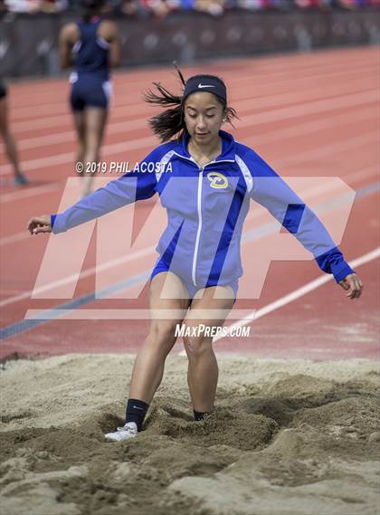 Thumbnail 3 in Arcadia Invitational photogallery.