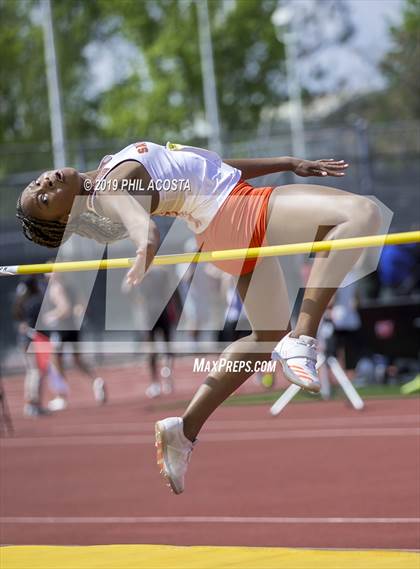 Thumbnail 3 in Arcadia Invitational photogallery.