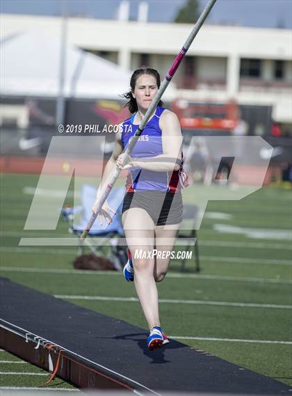 Thumbnail 3 in Arcadia Invitational photogallery.