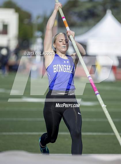 Thumbnail 3 in Arcadia Invitational photogallery.