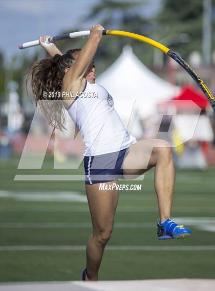 Thumbnail 2 in Arcadia Invitational photogallery.
