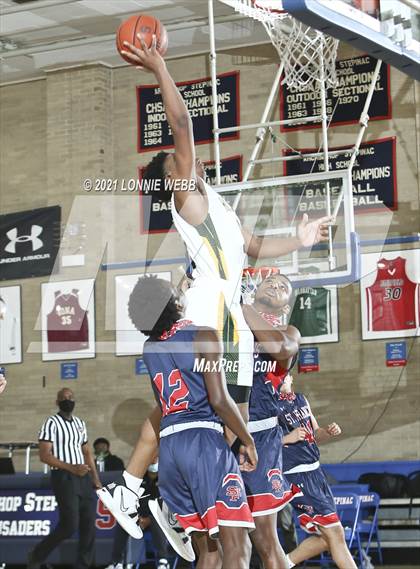 Thumbnail 1 in St. Francis Prep vs Holy Cross (CHSAA Spring Tournaent) photogallery.