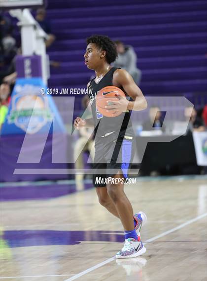 Thumbnail 1 in Montverde Academy vs. McEachern (City of Palms Classic) photogallery.