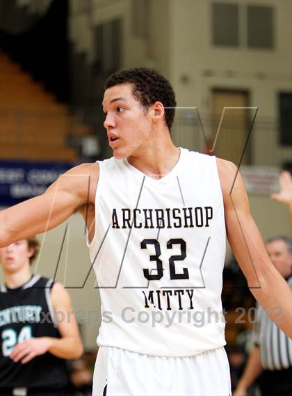 Thumbnail 2 in Archbishop Mitty vs Century (Les Schwab Invitational) photogallery.