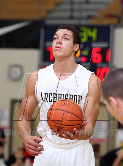 Thumbnail 2 in Archbishop Mitty vs Century (Les Schwab Invitational) photogallery.