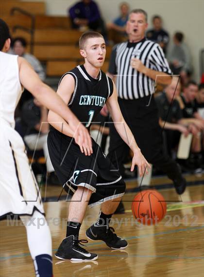 Thumbnail 2 in Archbishop Mitty vs Century (Les Schwab Invitational) photogallery.