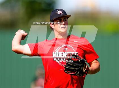 Thumbnail 3 in Muenster @ Collinsville (UIL 2A Area Playoff) photogallery.