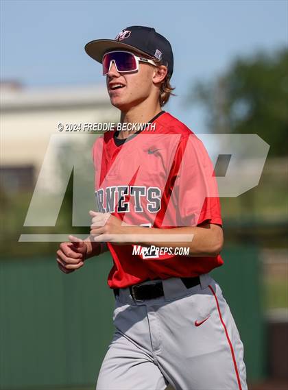 Thumbnail 3 in Muenster @ Collinsville (UIL 2A Area Playoff) photogallery.