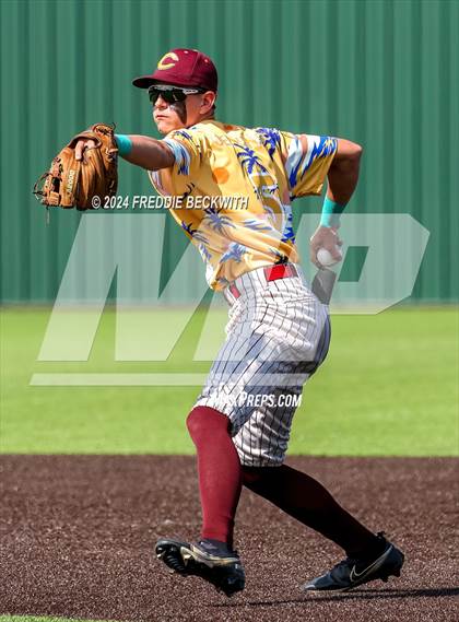 Thumbnail 2 in Muenster @ Collinsville (UIL 2A Area Playoff) photogallery.