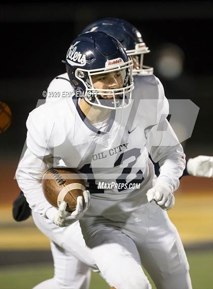 Thumbnail 1 in Oil City vs Thomas Jefferson (PIAA 4A Semi Final) photogallery.
