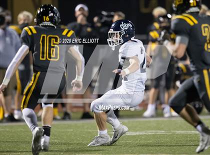 Thumbnail 2 in Oil City vs Thomas Jefferson (PIAA 4A Semi Final) photogallery.