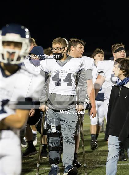 Thumbnail 1 in Oil City vs Thomas Jefferson (PIAA 4A Semi Final) photogallery.